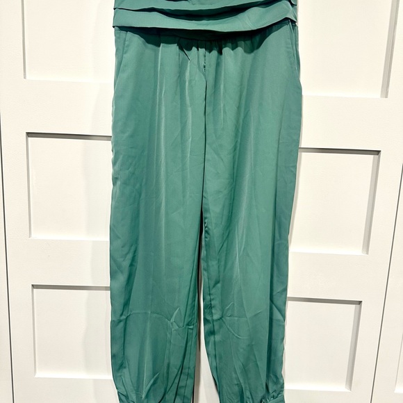 Chic Me Puff Sleeve Top & High Waist Cuffed Pant Set - Picture 9 of 16